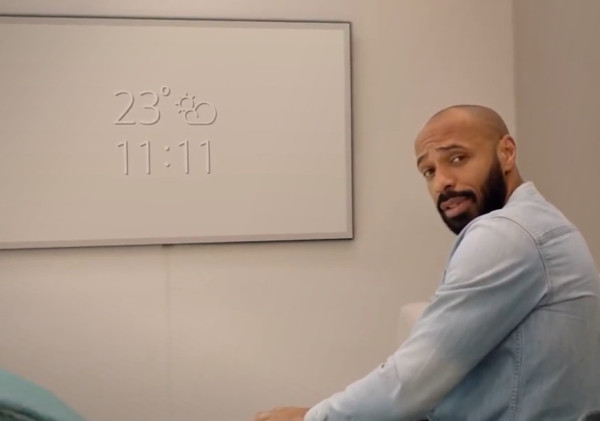 Thierry Henry é o novo rosto da Samsung para o verão do futebol internacional