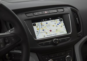 Opel Zafira aumenta conectividade com novo sistema IntelliLink 4.0